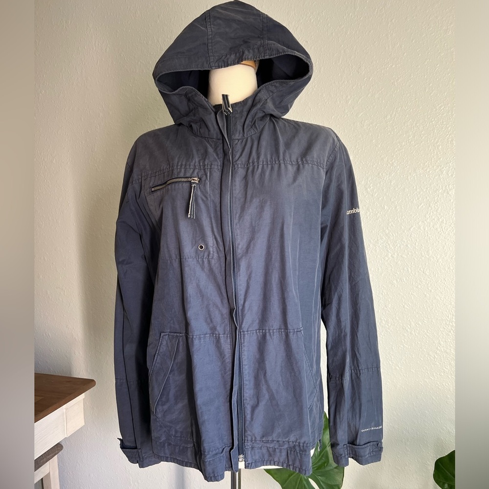 Women’s Columbia Lightweight Jacket - Picture 3 of 7